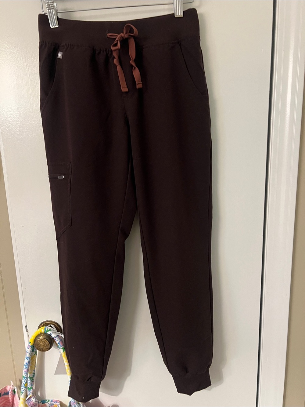 Figs Women's Dark Brown Jogger Pants with Drawstring XXSp